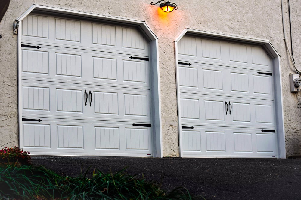Dynamic Door