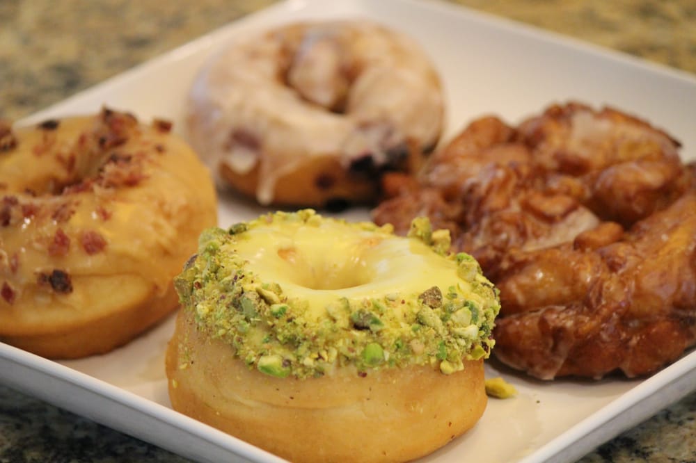 Revolution Doughnuts 416 Photos & 491 Reviews Donuts 908 W