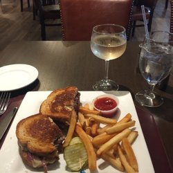 The Grove Restaurant And Tavern 12 Reviews American New 955 Photo Of The Grove Restaurant And Tavern Toms River Nj United States