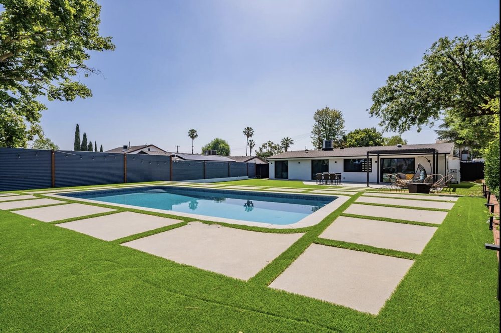Noga Pool and Spa