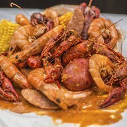 The Juicy Crab 131 Photos 127 Reviews Cajun Creole 2834 Photo Of The Juicy Crab Augusta Ga United States