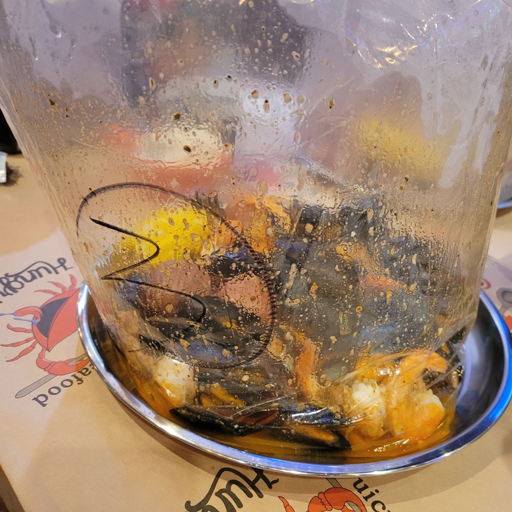 Hungry Crab Tampa Juicy Seafood & Bar - Tampa