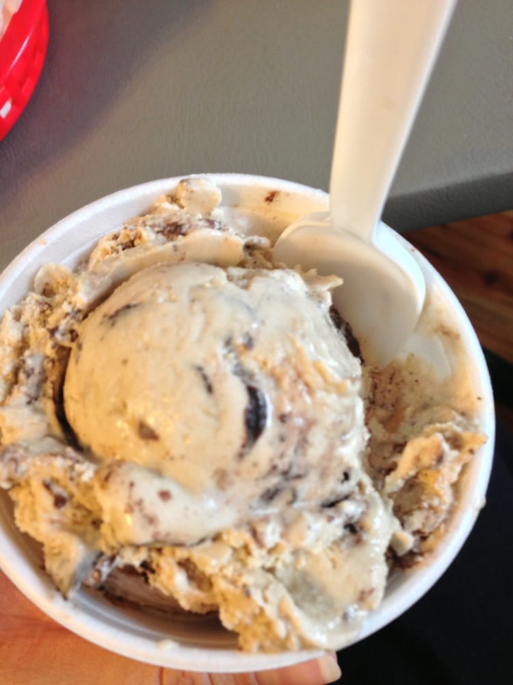 The Ice Cream Parlor 18 Reviews Ice Cream & Frozen Yogurt 176 NW
