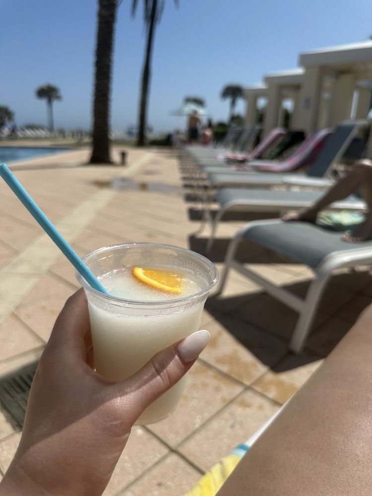 Cinnamon Beach Grill Image