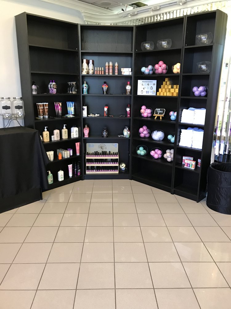 Bronzing Bar and Spa Spray Tanning 3606 50th St, Lubbock, TX