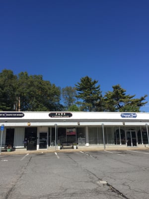 Paws 915 High St Westwood Ma Pet Grooming Mapquest Hotels Nearby
