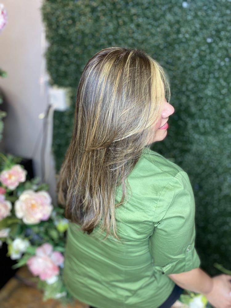 Bella Mia Salon and Day Spa