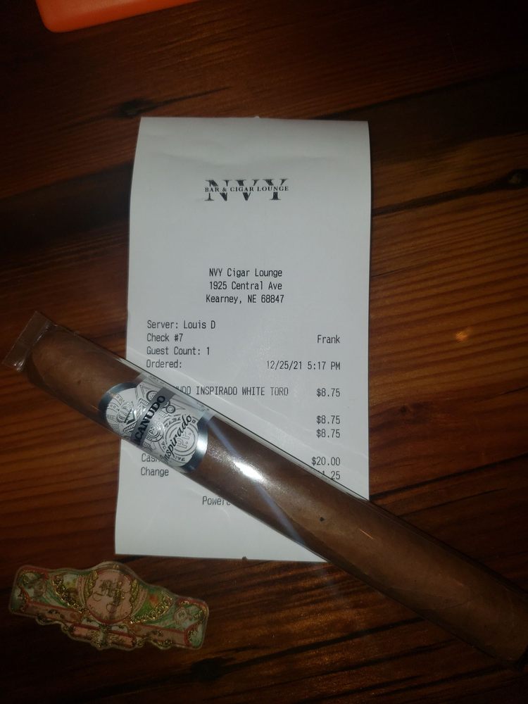 NVY Bar and Cigar Lounge