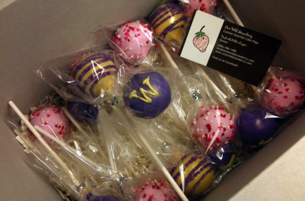 Who Makes Cake Pops Near Me Who Makes Cake Pops Near Me