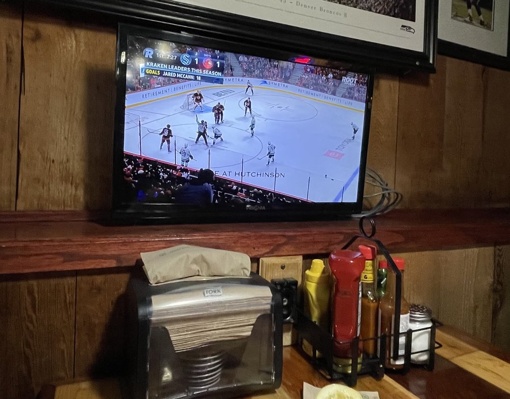 Silver Star Sports Bar & Grill