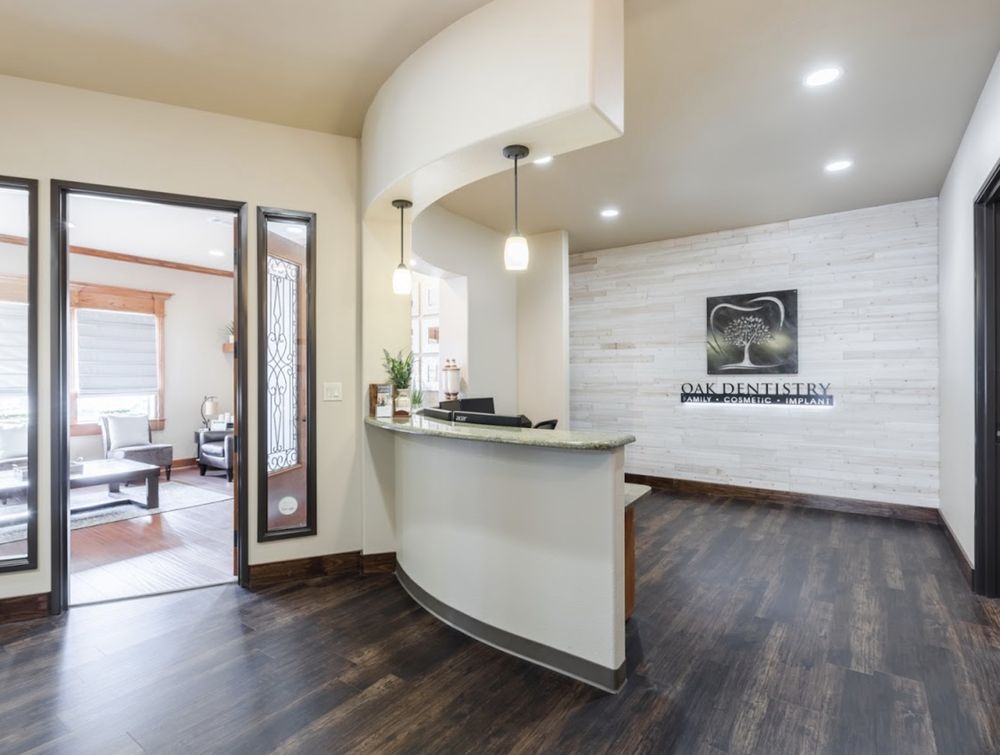 image of business Oak Dentistry - Arlington