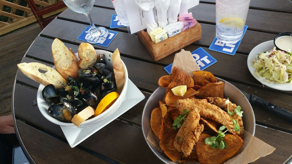 Backyard Cafe Mobile Al - Amenities | The Crossings at Cottage Hill in