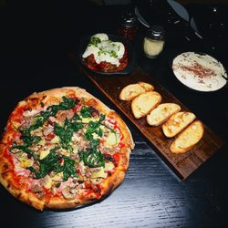 14 Flos Wood Fired Pizzeria 14 Flos Wood Fired Pizzeria