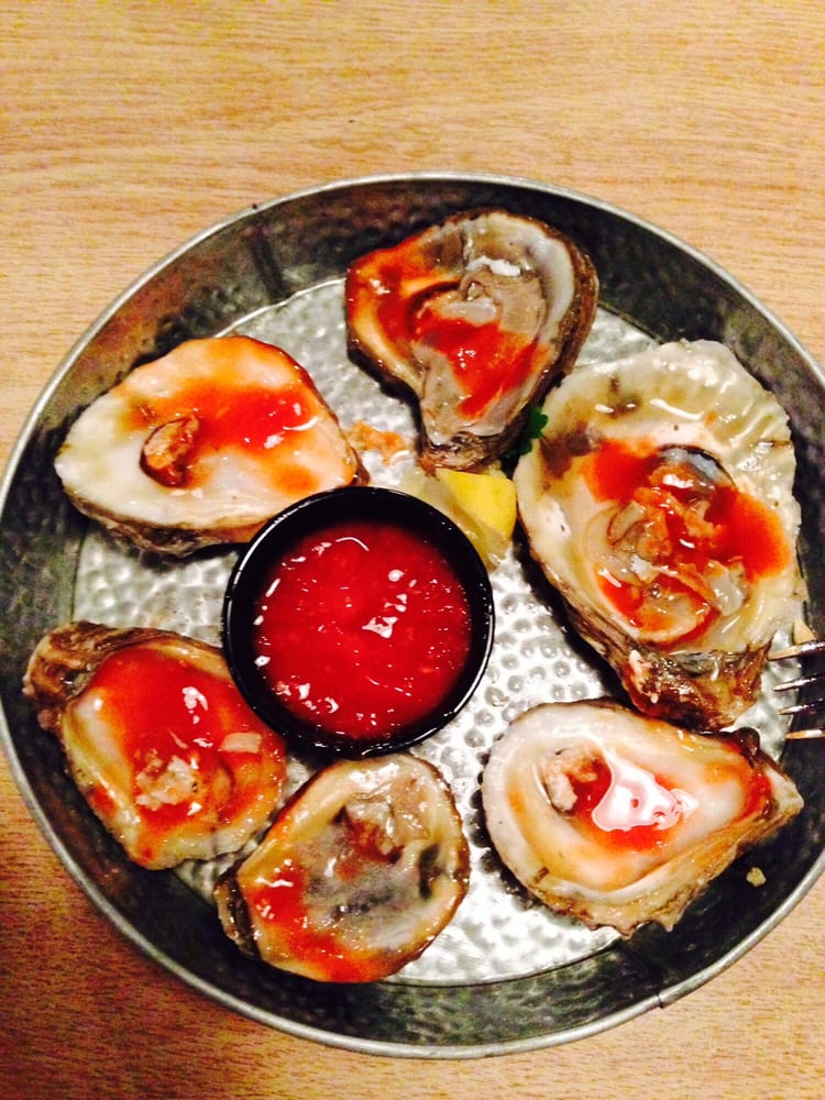 Oyster House 106 Photos & 102 Reviews Seafood 110 S Main Ave