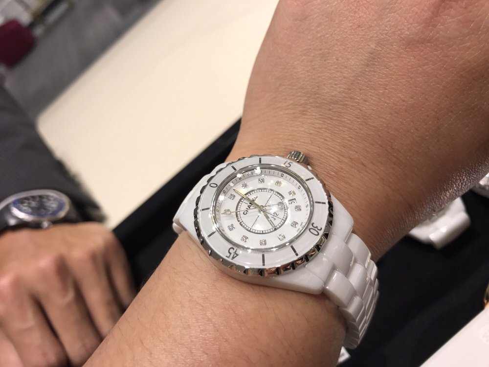 CHANEL 57 Photos & 71 Reviews Accessories 1450 Ala Moana Blvd, Honolulu, HI Phone Number