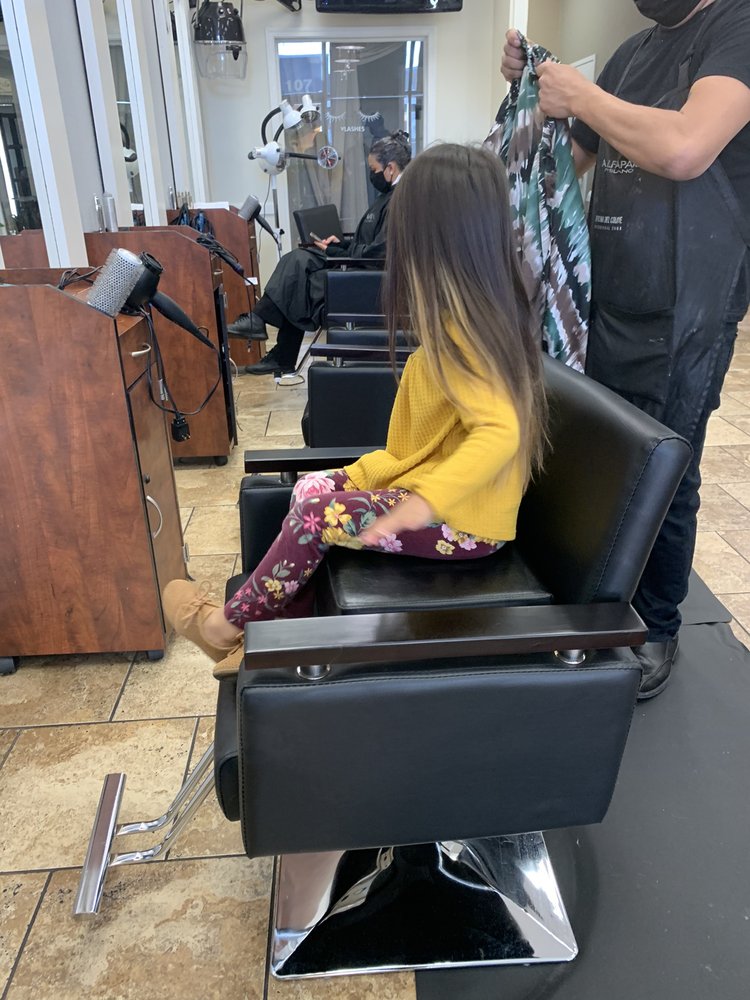 Jon Dave Salon