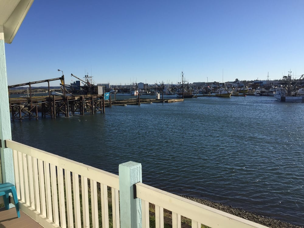 Westport Marina Cottages 11 Photos Resorts 481 E Neddie Rose Dr