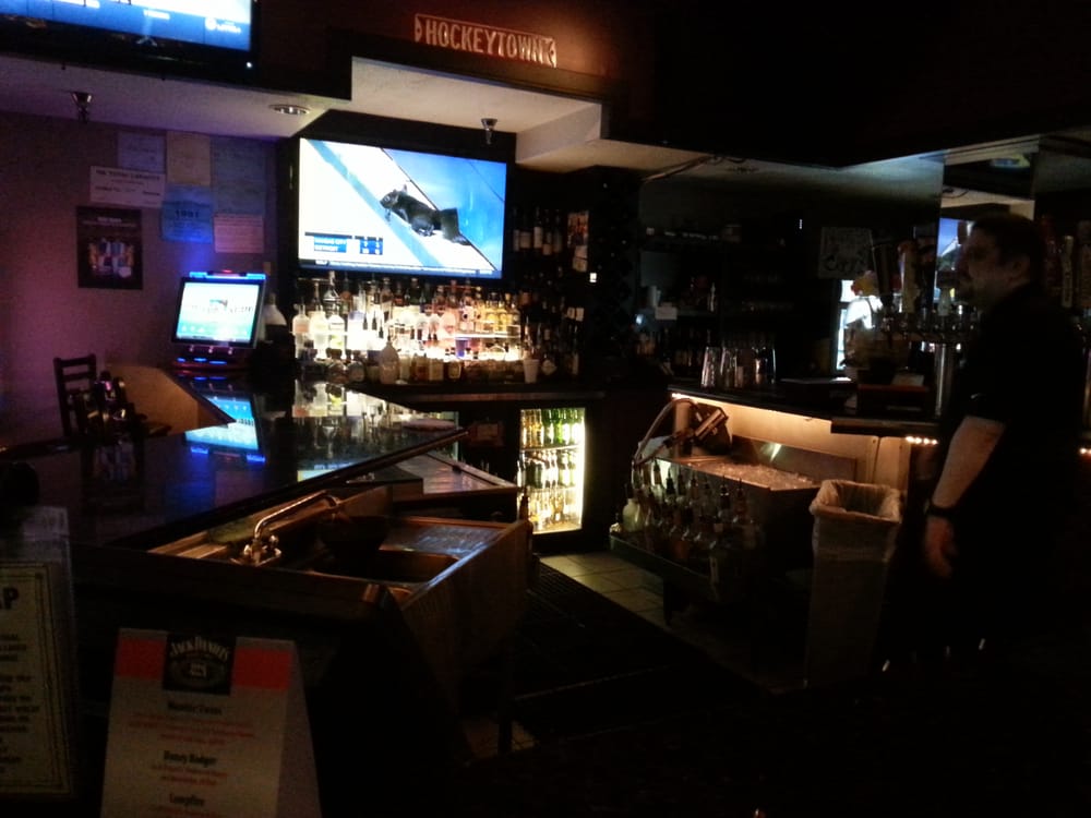 Big City Bar & Grill 17 Photos & 46 Reviews Pubs 1020 Washington