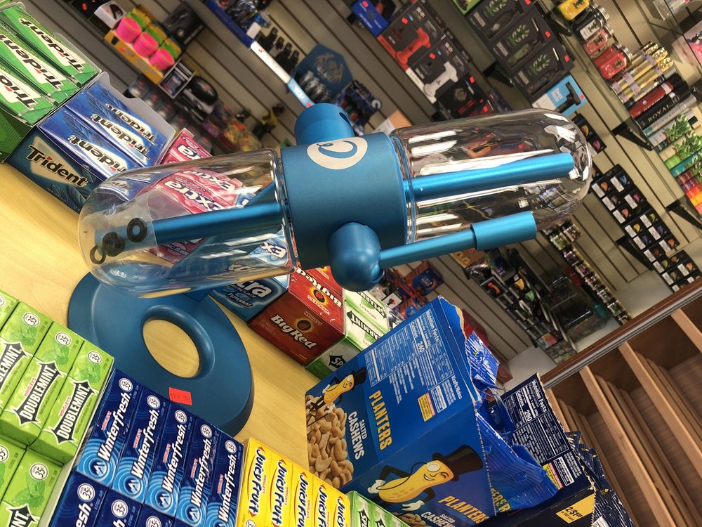 JB Smoke Shop