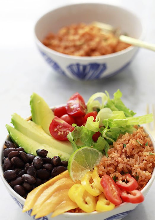 Company Shops Nighttime Cafe