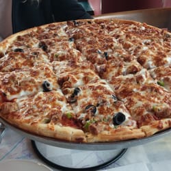 Valentino S Pizza Pasta 10 Photos 29 Reviews 130 Photo Of Valentino S Pizza Pasta Rochester Mn United States Old World