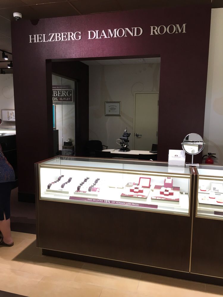 You're subscribed! Helzberg Diamonds store location in Oak Park Mall, Kansas - hours, phone, reviews. Directions and address: West 95th Street, Overland Park, Kansas - KS , GPS , Sales and coupons information.
