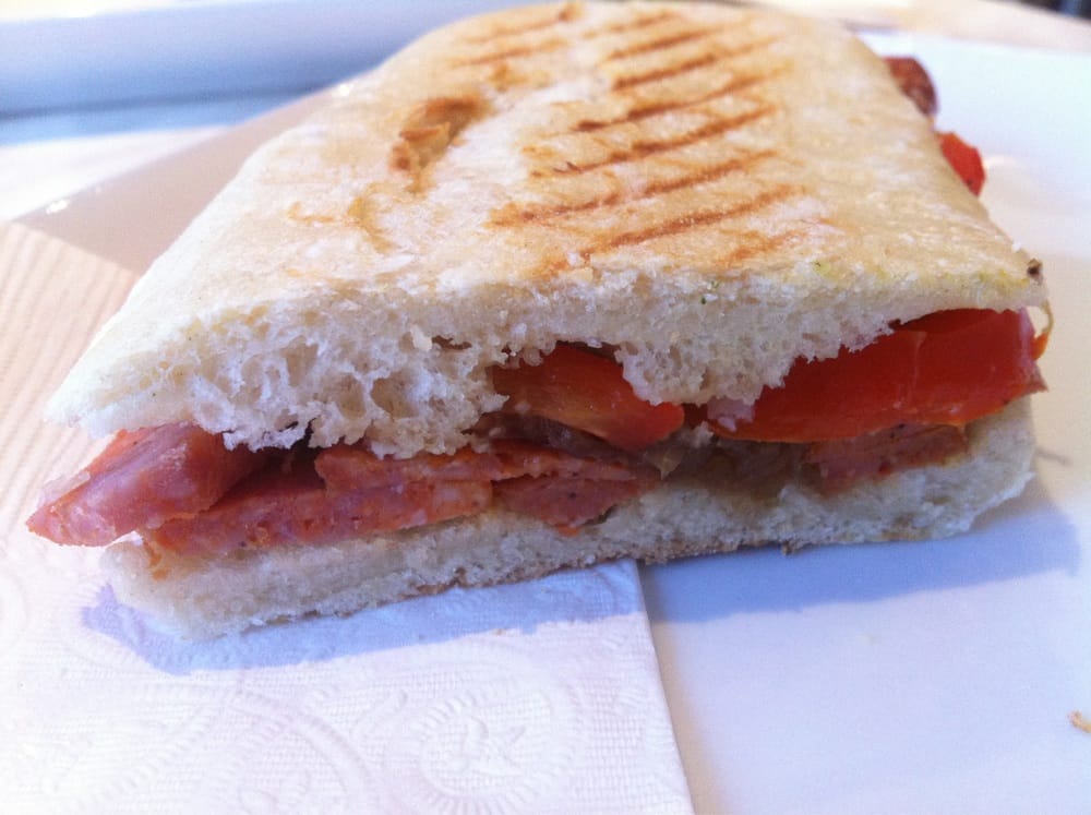 Frais Cafe & Sandwiches