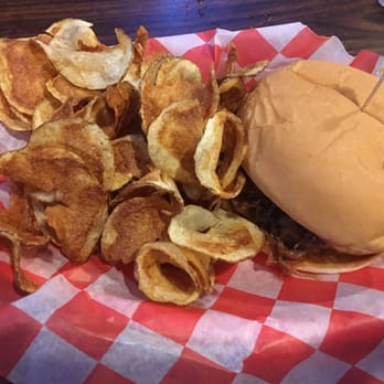 The Tin Plate 20 Photos 16 Reviews American Traditional Photo Of The Tin Plate Elwood In United States Bbq Pulled Pork