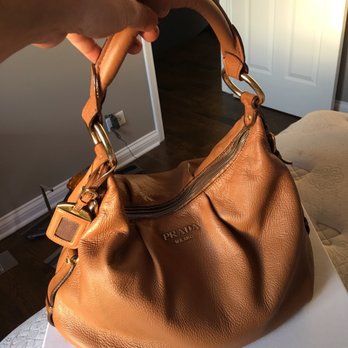 The Purse Spa At Go Rocha 22 Photos Leather Goods 1050 N Photo Of The Purse Spa At Go Rocha Chicago Il United States