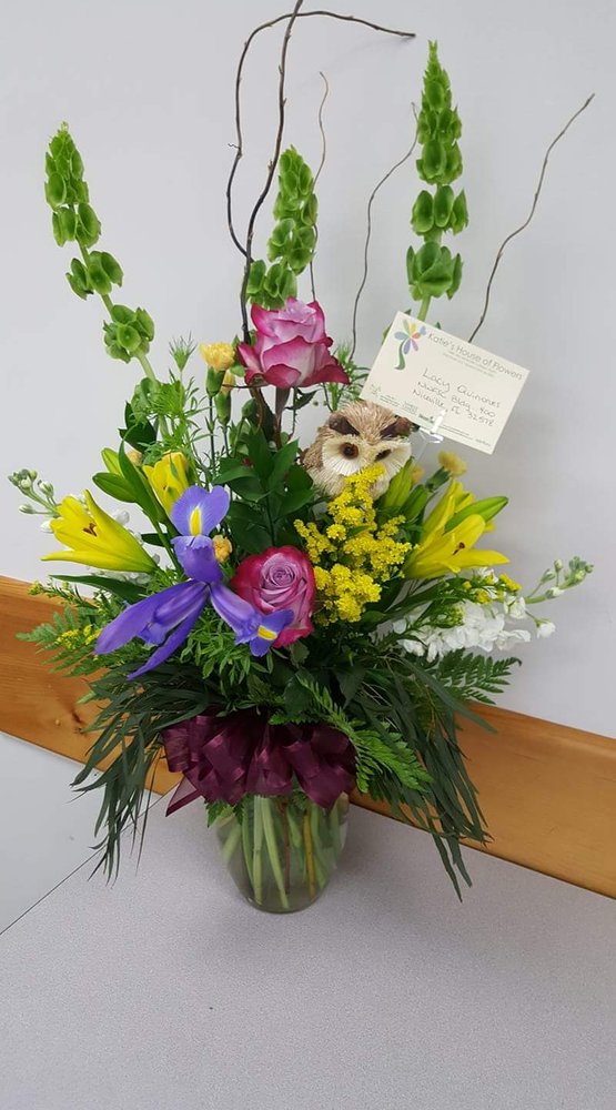 Harry Potter Yellow Positive Arrangement Yelp Photo Of Katie S House Flowers Niceville Fl United States Harry Potter