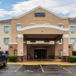 Comfort Inn Suites 29 Photos Hotels 100 Court Photo Of Comfort Inn Suites O Fallon Mo United States
