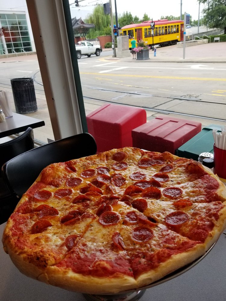 Iriana’s Pizza 30 Photos & 69 Reviews Pizza 201 E Markham St