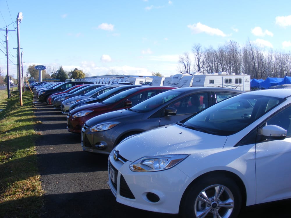 Parkway Ford Inc. Car Dealers 9890 State Hwy 37, Ogdensburg, NY