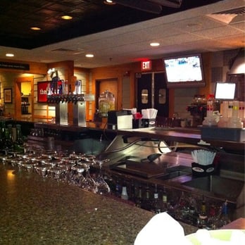 99 Restaurants 29 Reviews Pubs 428 Lincoln St Hingham Ma Photo Of 99 Restaurants Hingham Ma United States