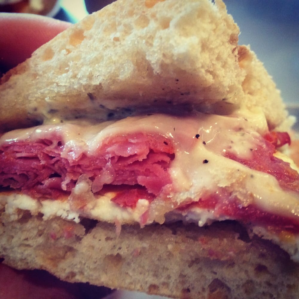 The Devine Cinnamon Roll Deli 46 Photos & 45 Reviews Delis 2617