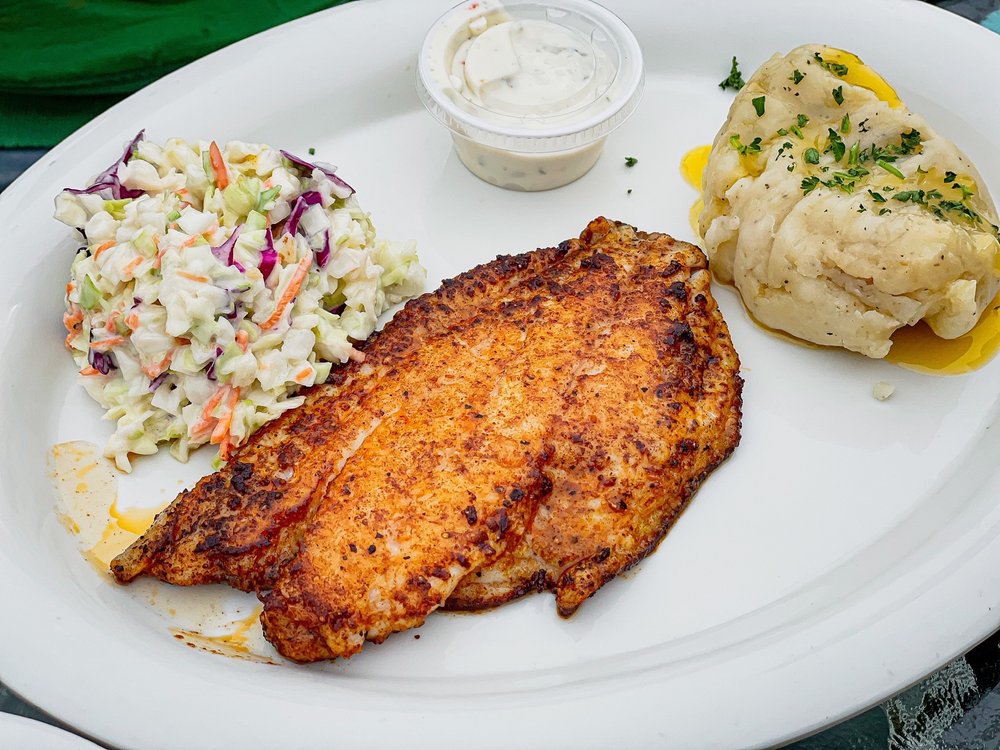 Toucan’s Lakefront Restaurant