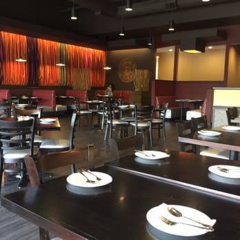 Avor Thai Order Online 89 Photos 126 Reviews 900 Photo Of Avor Thai Cranberry Township Pa United States Interior Is Very