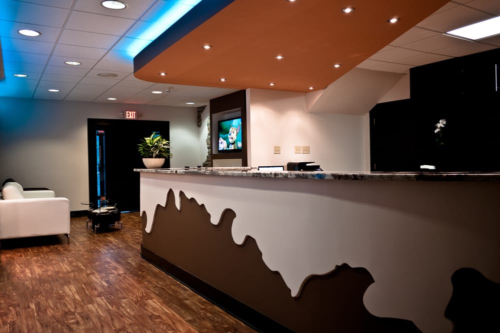 image of business Modern Dentistry