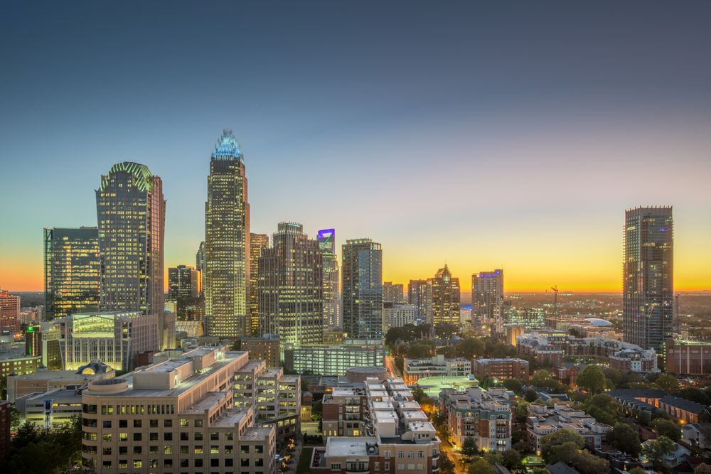 Skyhouse Uptown North Apartments