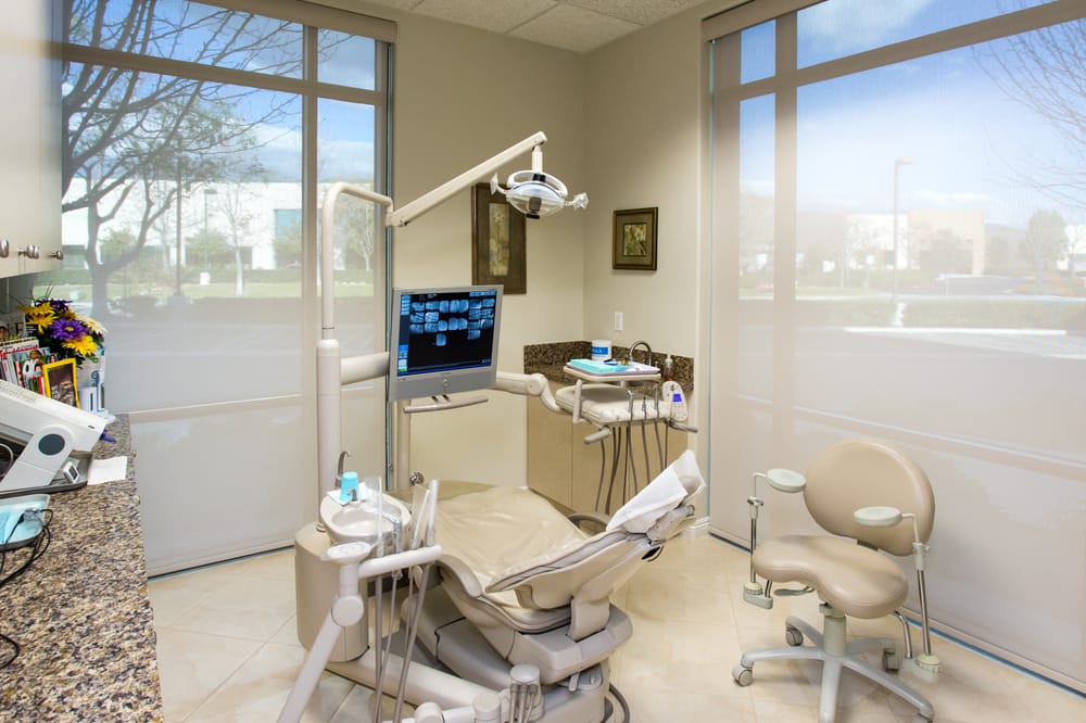 image of business El Paseo Dental Center