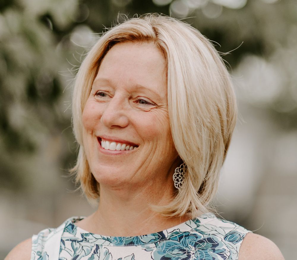 Sandi Walsh - Rawson Realty