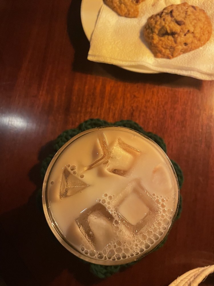 Agatha’s Coffee and Tea House, Savannah Roadtrippers