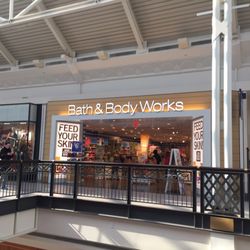 Bath Body Works Cosmetics Beauty Supply 601 Donald Lynch Photo Of Bath Body Works Marlborough Ma United States