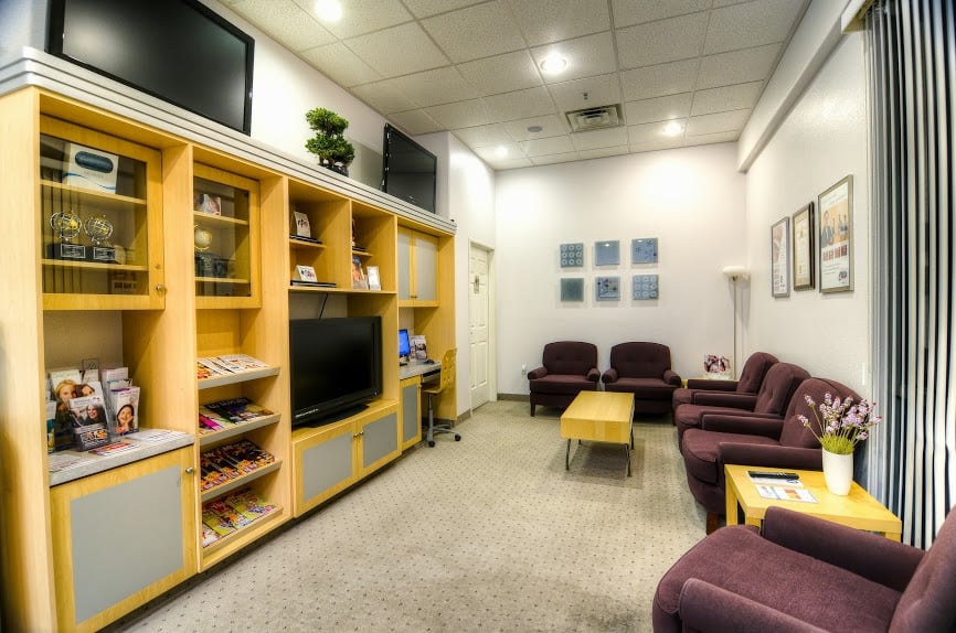 image of business Crestview Dental