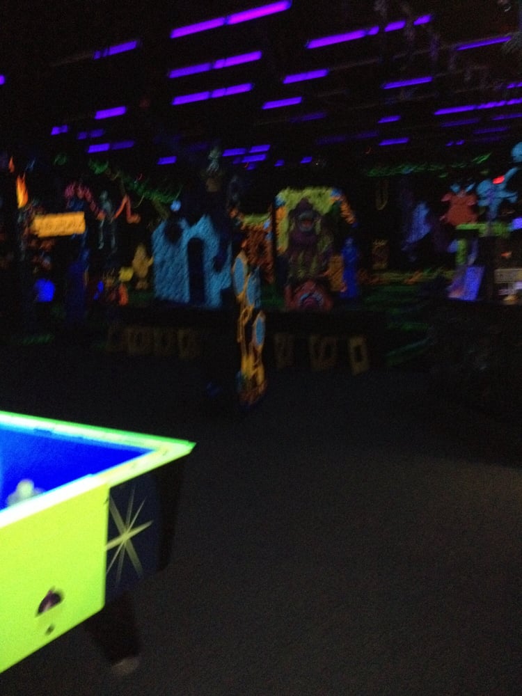 Mini golf course Yelp