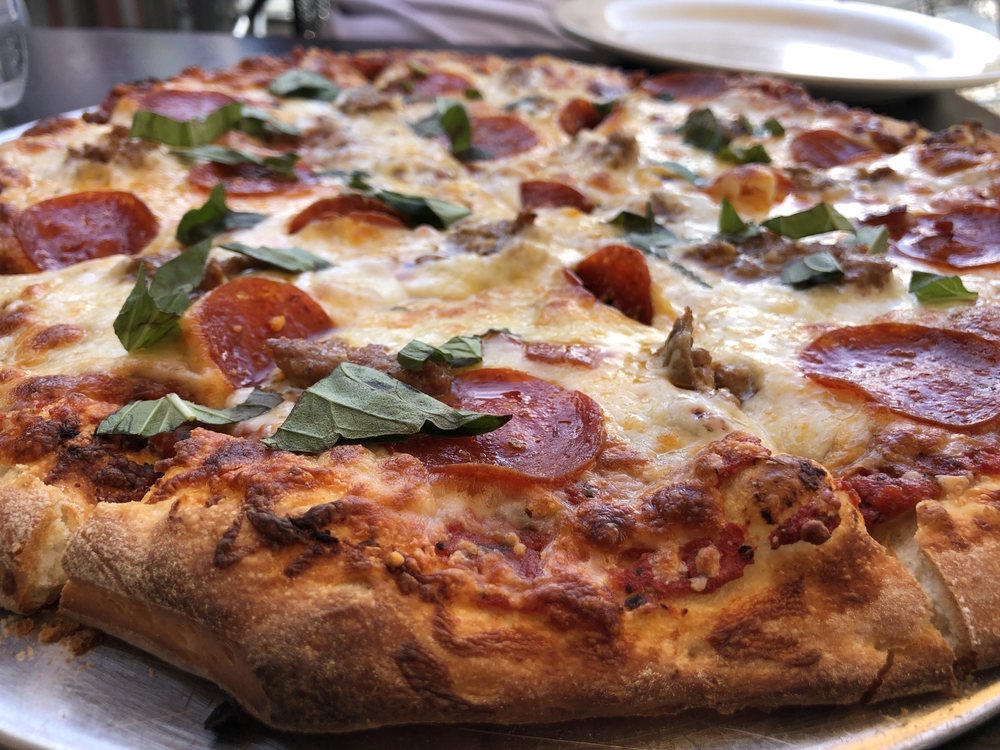 The Pizza Patio, Flagstaff Roadtrippers