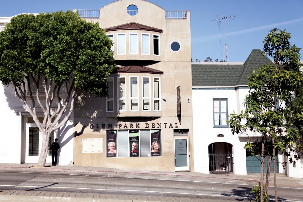 image of business Glen Park Dental