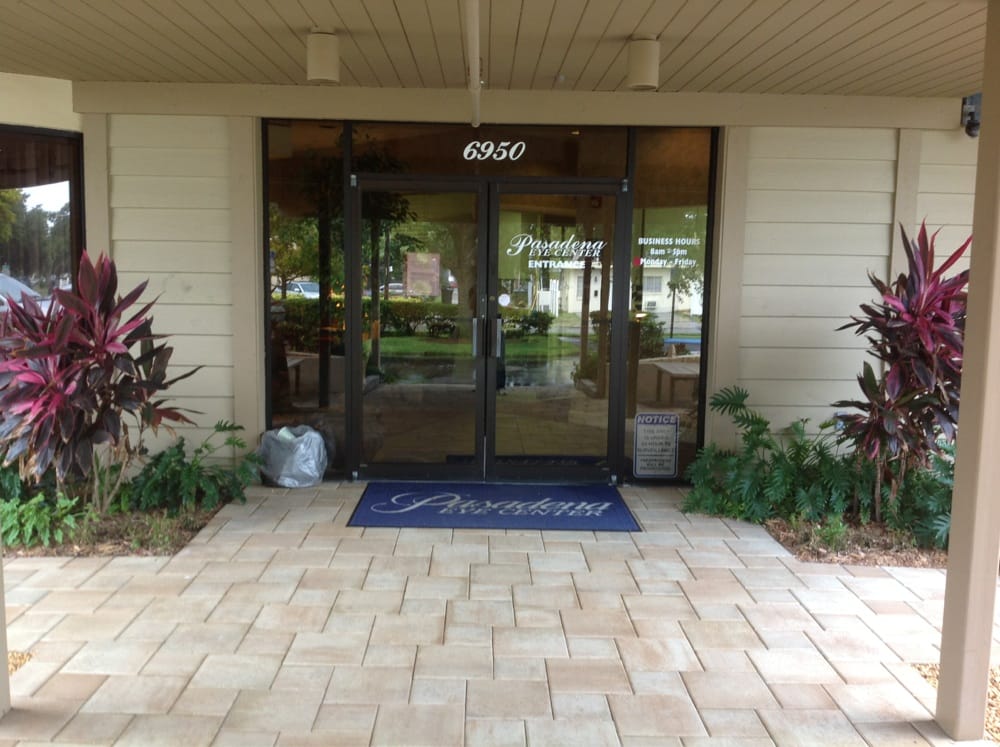 Pasadena Eye Center Optometrists 6950 Central Ave, St Petersburg