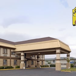 Super 8 Kingsville 13 Photos Hotels 105 South Highway 77 Photo Of Super 8 Kingsville Tx United States