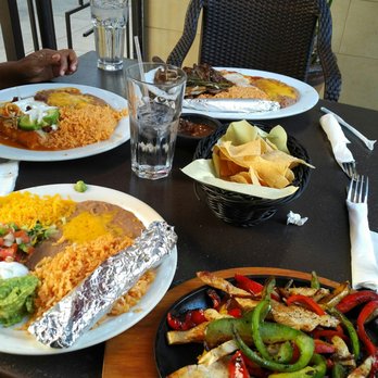 Coupons for Casa Moreno